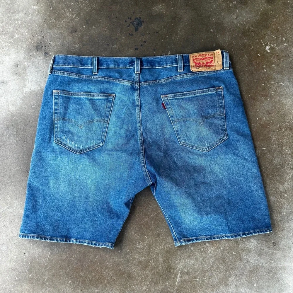Levi's 501 Denim Shorts Mens 42 Blue Good Distressed Button Fly distressed